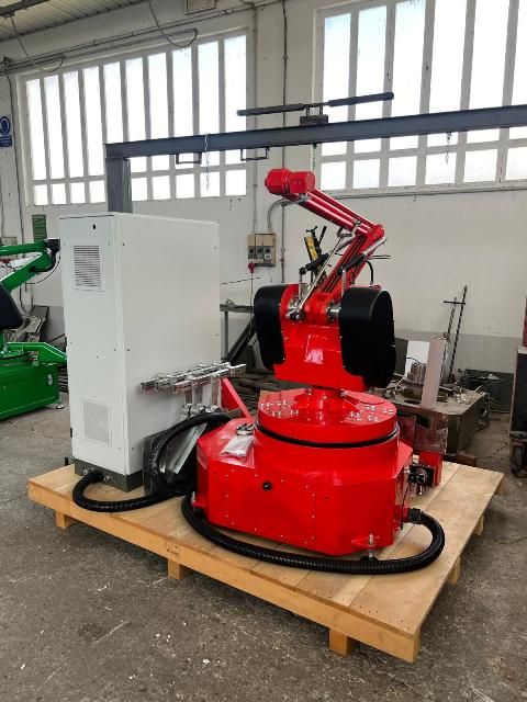 4VE502401-Caselli-Group-RECONDITIONED-5-AXIS-ROBOT-CMA-ROBY-5EX-R (1).jpeg